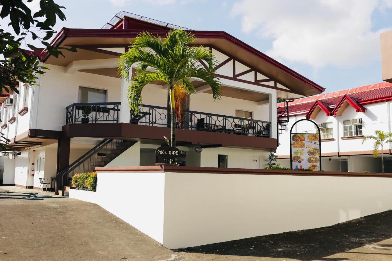 Amalfi718 Hotel Lipa City Екстериор снимка