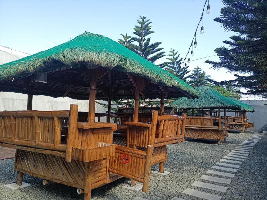 Amalfi718 Hotel Lipa City Екстериор снимка